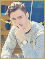 ジジバイワースホワイル(jiji by WORTH WHILE) 刈り上げセンターパートサーフカール波巻きツイストスパイラル