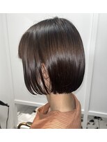 エレノア 立川北口(Eleanor) ミニボブ アッシュベージュ