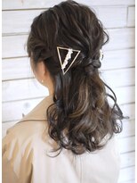 デコヘアー キートス(DECO HAIR kiitos)&nbsp;ゆるふわハーフアップ