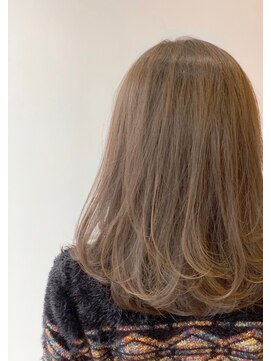 ジーナ 新宿(Zina) アッシュブラウン