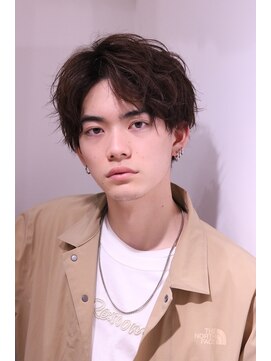 ネイビー(NAVY) 女子ウケ〇スタイリング簡単 緩スパイラルパーマ センターパート