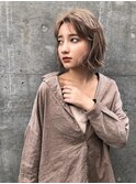 ミニボブ 顔周りレイヤースタイル
