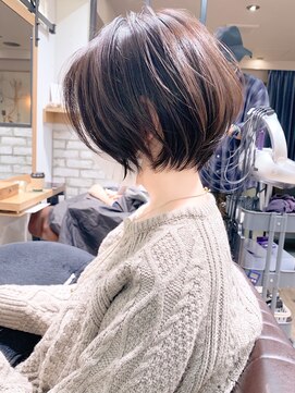 アヴァロン(AVALON) 絶壁解消×マロンベージュ×40代×前髪長め大人ショートボブ永