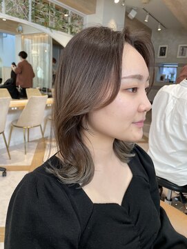 ロンド ストラーダ 心斎橋(Lond strada) 【西村　紗耶】大人可愛いこなれミディ