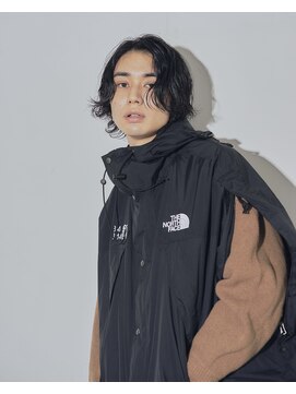 フィルムス 新宿(FILMS) デザインカラー/レイヤーカット/オリーブベージュ/ウェットヘア