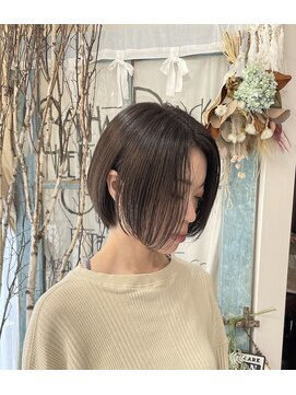 ロッティー(Rottie) 大人可愛い×ショートボブ