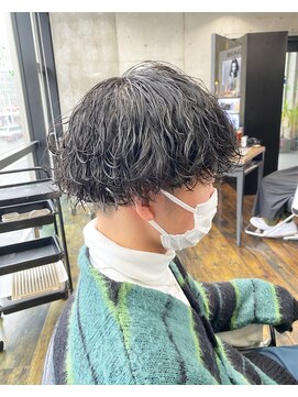 ガルボ ヘアー(garbo hair) メンズパーマ10代20代30代スパイラルパーマツイストパーマ