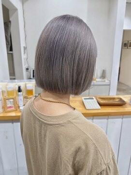 ジジ フィーカ 佐野(Gigi fika) シルバーカラー