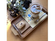 ヘアーアンドライフ ブランシェ(HAIR&LIFE Branche)の雰囲気（お待ちの時間にドリンクとプチスイーツ[本八幡/髪質改善]）