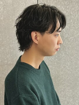 ニアウ 太田店(Niau) メンズミディアムメンズボブスパイラルパーマセンターパート眉毛