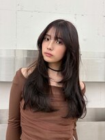 ヒュー 広島(HEW)&nbsp;20代30代大人かわいいレイヤーカットグレージュヘア