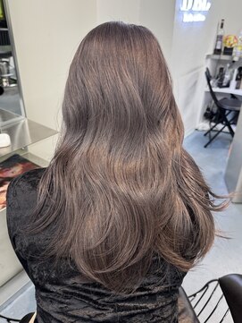 ベル(BEL) グレー/グレージュ/透け感カラー