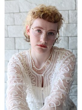 ヘアーアンドメイク フォルス(HAIR&MAKE FORS) FORS