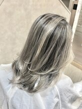 褪色しても美しい“計算された立体感”