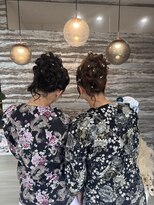 イースブルーレア(Y’s BLUE le'a)&nbsp;アップスタイル／ヘアセット