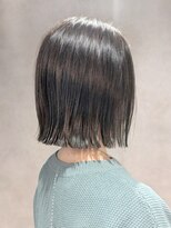 エンクス(enx)&nbsp;着物ヘア/ダークアッシュ/ミディアムレイヤーカット/鶴ヶ峰H1210