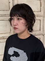 ロリム(RorriM)&nbsp;ウルフパーマ ウルフカット レイヤーパーマスタイル パーマ