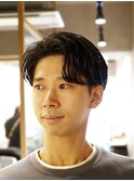 センターパート　理容室 バーバー リクルート ビジネスヘア 短髪