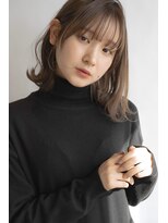 シェル 津山の手店(shel)&nbsp;くびレイヤーエモージュ小顔カットシースルーバング大人ガーリー