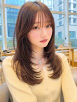 バイオレット 表参道店(Violet) ミディアムレイヤーハッシュカットシースルーオリーブベージュ