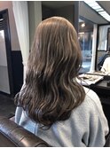透けるグレージュ☆