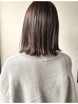 アクトゥス(AEQUITAS) スリークブラウンx切りっぱなし