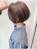 大人かわいいハンサムショートセンターパート前髪なし