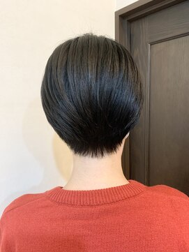 ロア ミオ 仙台駅前(Loa mio) 襟足すっきりショート