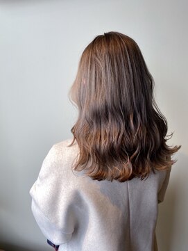 エイミー(Aimee) Aimee 町田　透け感フォギーベージュ