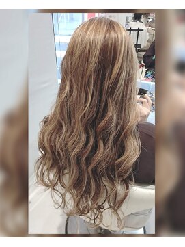 ウィンド(Wind.) ゴールドハイライト