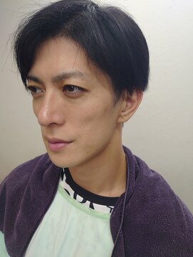 ヘアーカットデザインサロン スマッシュ 田町店(Hair cut design salon Smash) 七三分け カルマショート ツーブロック バーバー白髪染め メンズ