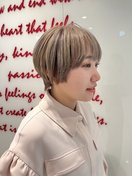 レイバイキングダム(Ley by KINGDOM) KINGDOM横浜/マッシュショート/ベージュカラー/丸みショート