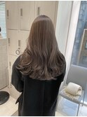 レイヤー/グレージュ/ロング/ブリーチなし/外巻き/艶髪/髪質改善
