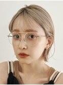 顔周りレイヤーカットくびれヘアミルクティーベージュカラー