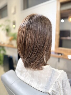 ウィート(wheat) グラデーションカラーで白髪カバーも透明感もゲット♪