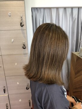 ルシア(LUCIA) ハイライトカラー/ブリーチカラー