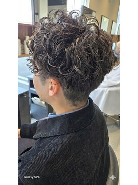 クリック 辰巳店(CLiC) お洒落男子に話題の「プードルパーマ」「スパイラル」