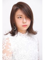 オーガニック アトリエ 大宮(organic+atelier)&nbsp;外ハネミディアムヘアにレイヤーをイルミナカラー×大宮