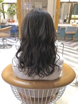 ロンドアベニール 北千住(Lond avenir)&nbsp;大人可愛いミディアム☆ソフトグレージュ　西田大樹