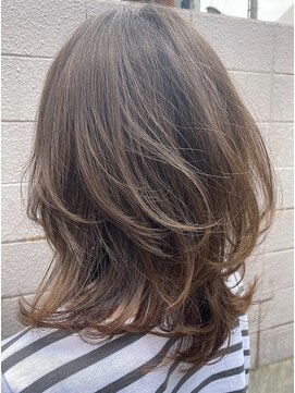 ビスコヘアー(BISCO hair) ◇20代30代高評価　大人可愛いオシャレくびれミディレイヤー