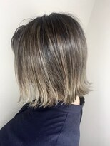 フロート 小阪店(float)&nbsp;グラデーションカラー_マロンベージュ Aラインボブ かきあげ