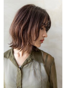 ケアリー 武蔵小杉(Carelly) 前髪かき上げイメチェンイヤリングカラーラベンダーカラーくびれ