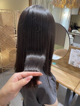 ココルアナ(coco luana) レイヤーカット/韓国/前髪カット/髪質改善/縮毛矯正