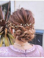 サーティーン(THIRTEEN)&nbsp;結婚式お呼ばれヘア☆夜まで崩れない編み込みヘア♪