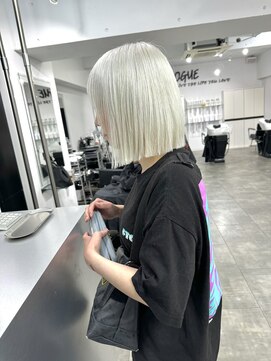 ローグ(LOGUE) 抜きっぱなしブリーチ ホワイト