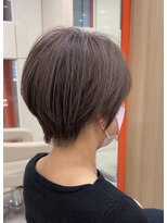 ミングル(MINGLE)&nbsp;30代40代50代マッシュショート小顔補正立体カット