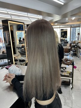 ラピス 渋谷本店(Lapis) くすみベージュ/シールエクステ/ミディアムストレート