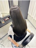 IS82暗髪オリーブグレージュ
