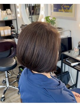 ビューティーアンドケアカロン(Beauty and Care CALON) 【白髪も明るく染められる】グレーカラーメソッドで透明感カラー