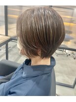フープヘアールコレ(HOOP.HAIR Lukore)&nbsp;白髪ぼかしハイライト×ショートスタイル